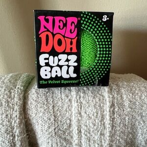 Viral Nee Doh Fuzz Ball the velvet squeeze in green